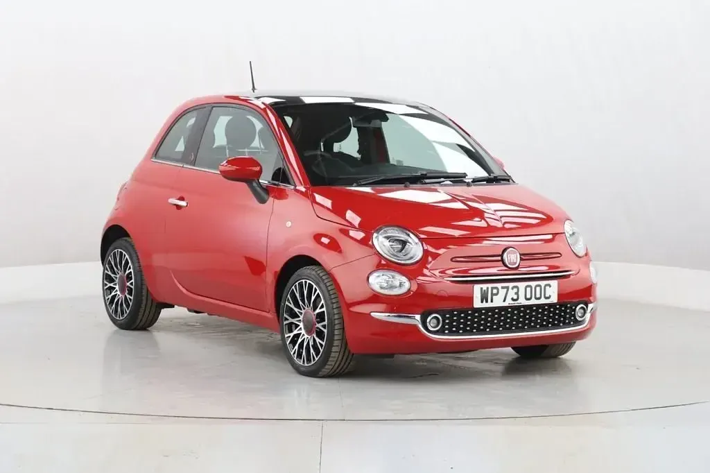 Usado Fiat 500 Red 70 HP (51 kW) 2023 Vermelho Citadino