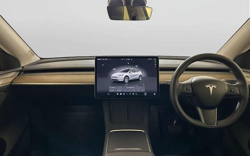 Used Tesla Model Y RWD 219 kW (299 HP) 2024 SUV