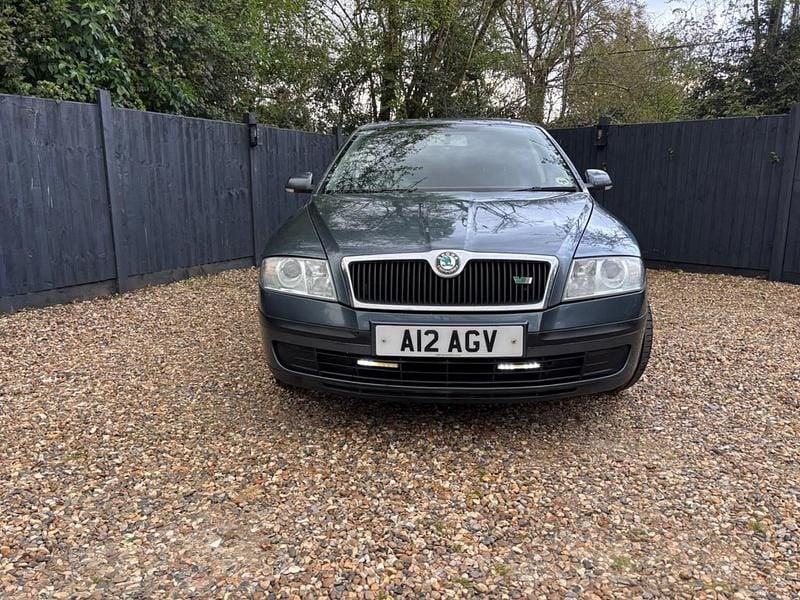 Used Skoda Octavia Ambiente 105 HP (77 kW) 2006 Grey Hatchback
