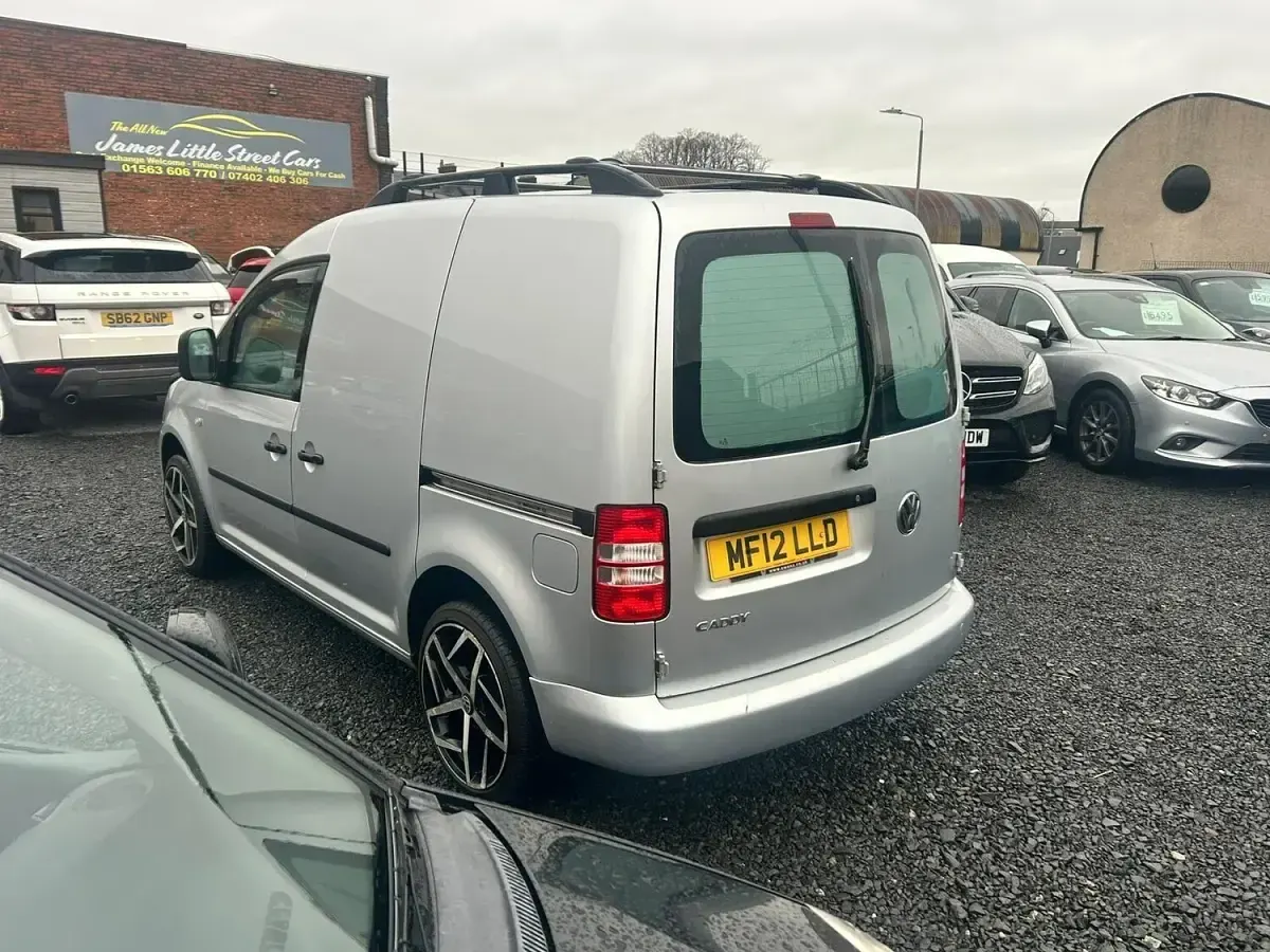 Used VW Caddy 75 HP (55 kW) 2012 Silver MPV