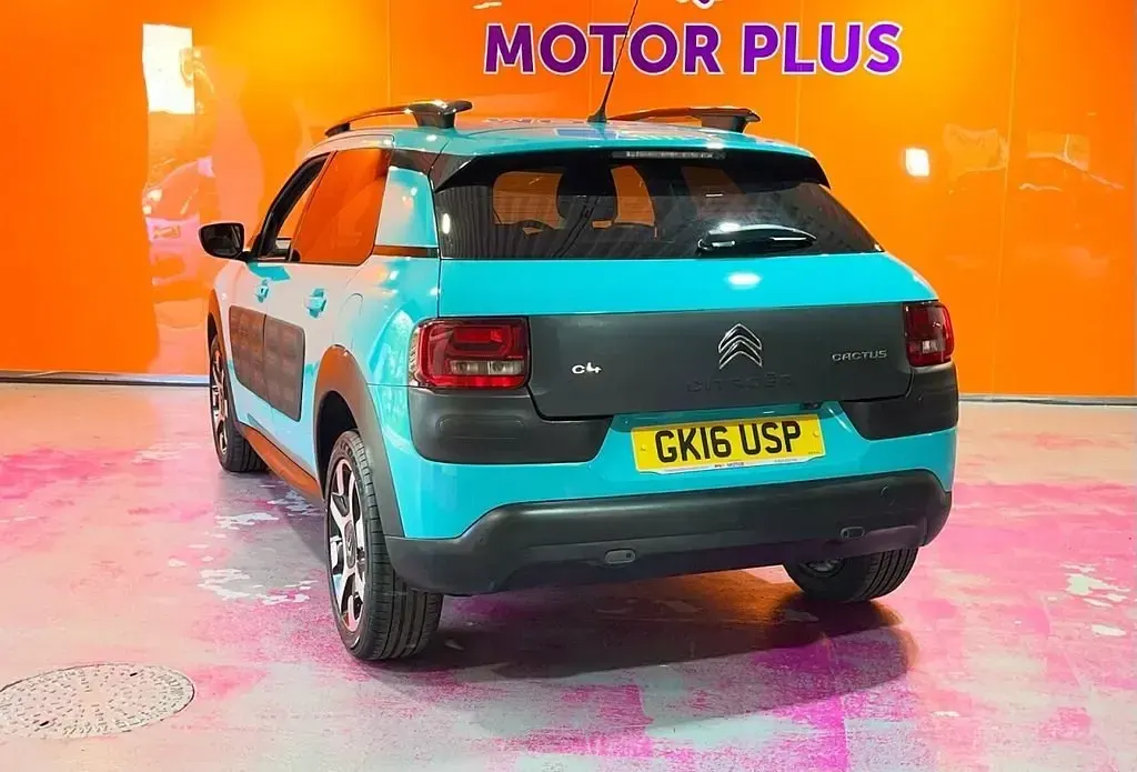 Używany Citroën C4 Cactus Flair 82 KM (60 kW) 2016 Niebieski Hatchback