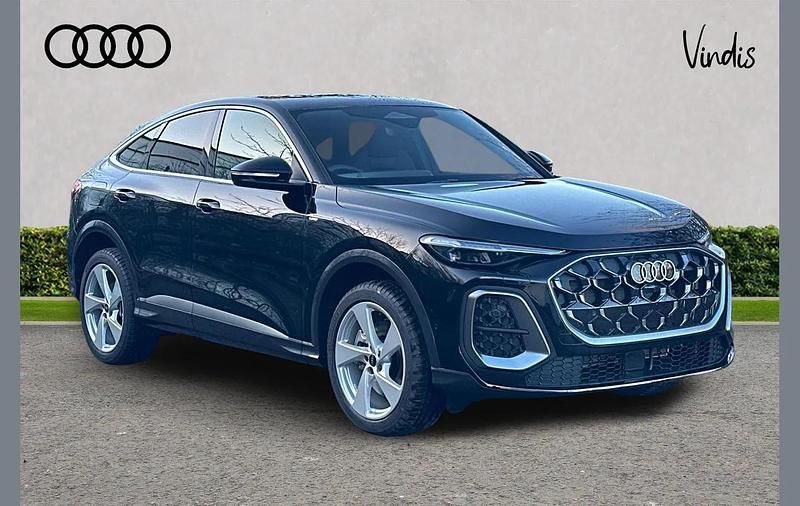Used Audi Q5 S-Line 200 HP (147 kW) 2026 Black SUV