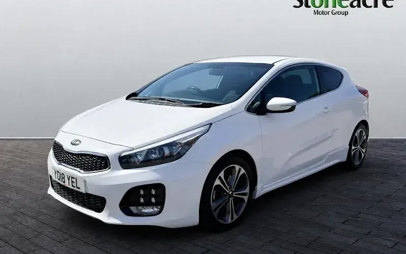 Used Kia ProCeed GT-Line 120 HP (88 kW) 2018 White Hatchback