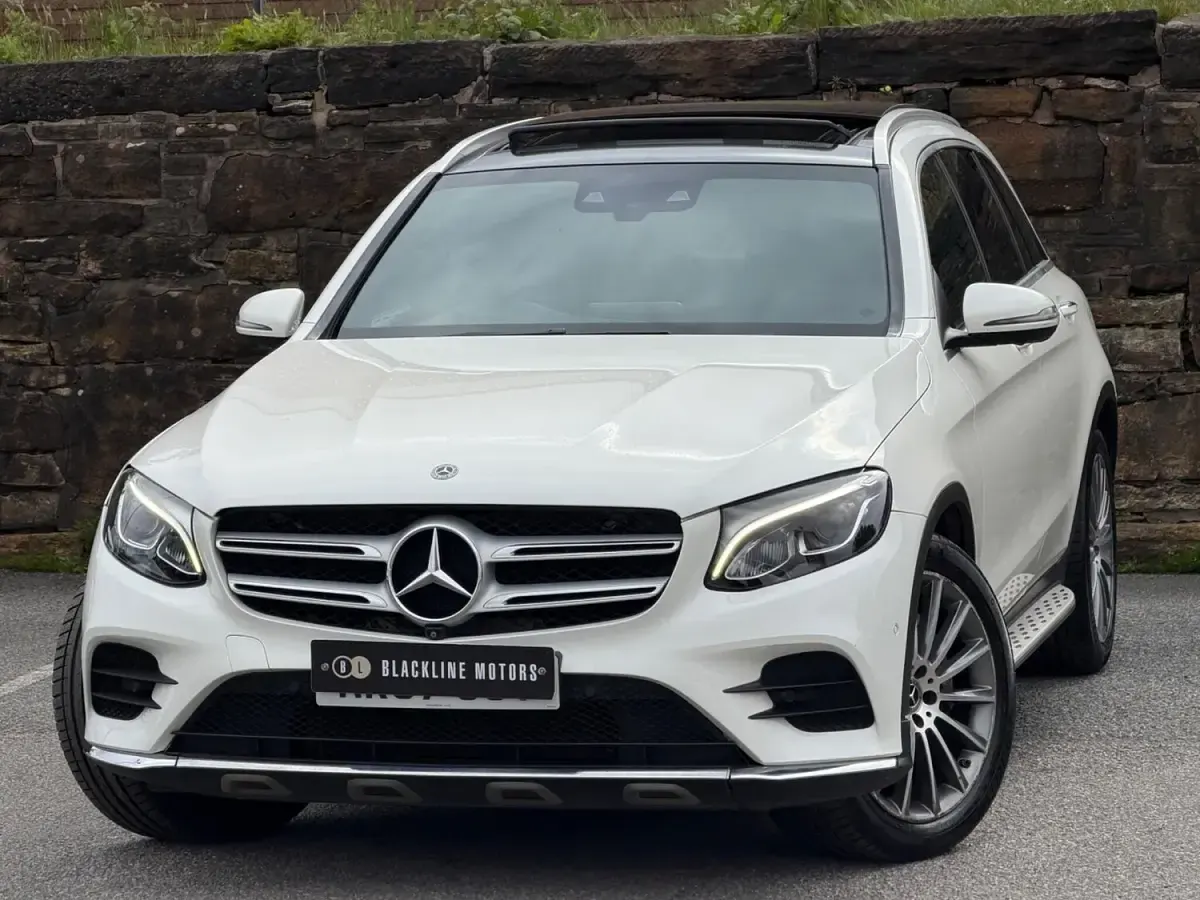 Used Mercedes GLC350 AMG line 2017 White SUV