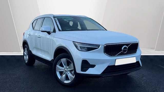 Used Volvo XC40 Core 161 HP (118 kW) 2026 SUV