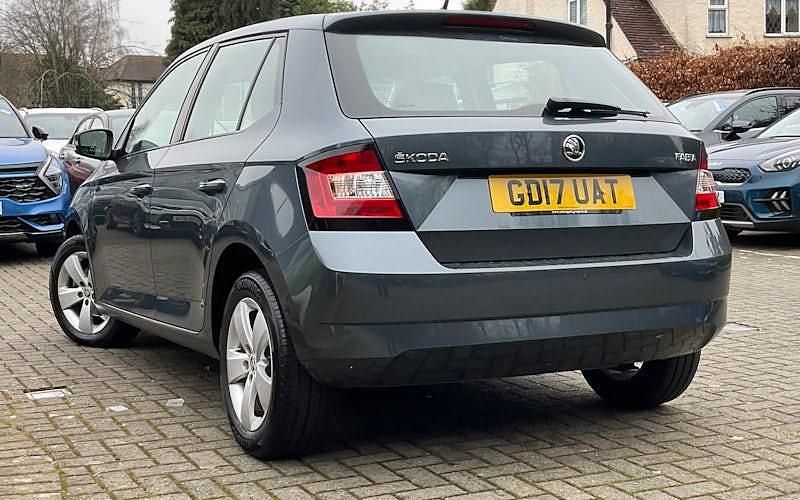 Used Skoda Fabia SE 90 HP (66 kW) 2016 Hatchback