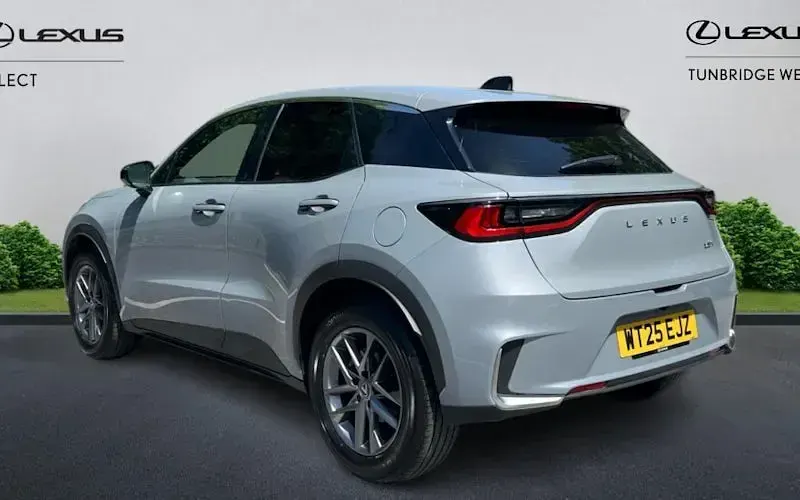 Used Lexus LBX 136 HP (100 kW) 2026 SUV