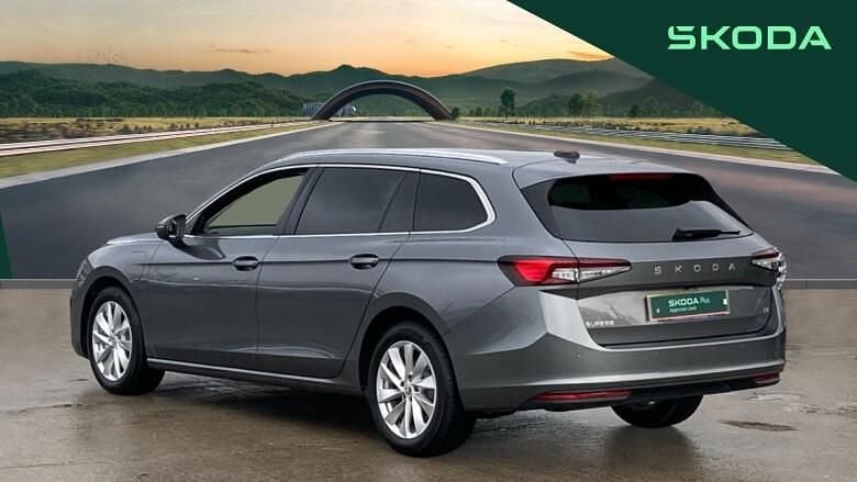 Used Skoda Superb SE Technology 204 HP (150 kW) 2024 Grey Estate