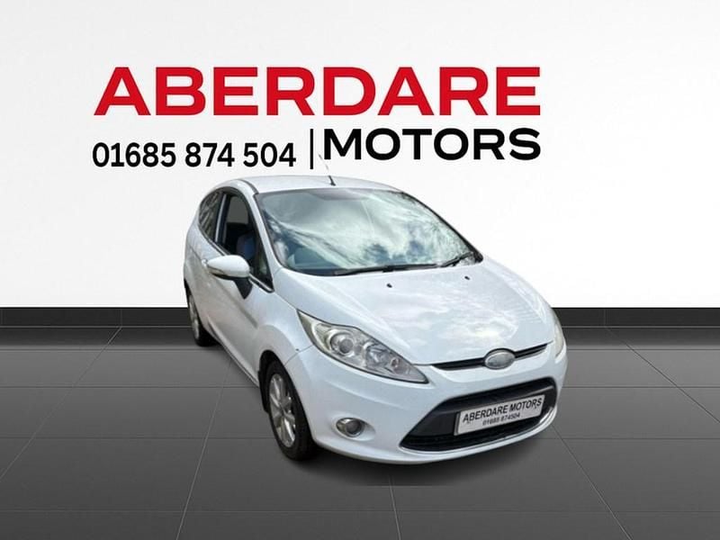 White Used 2009 Ford Fiesta Style Hatchback | £2,295 - Image 1/3