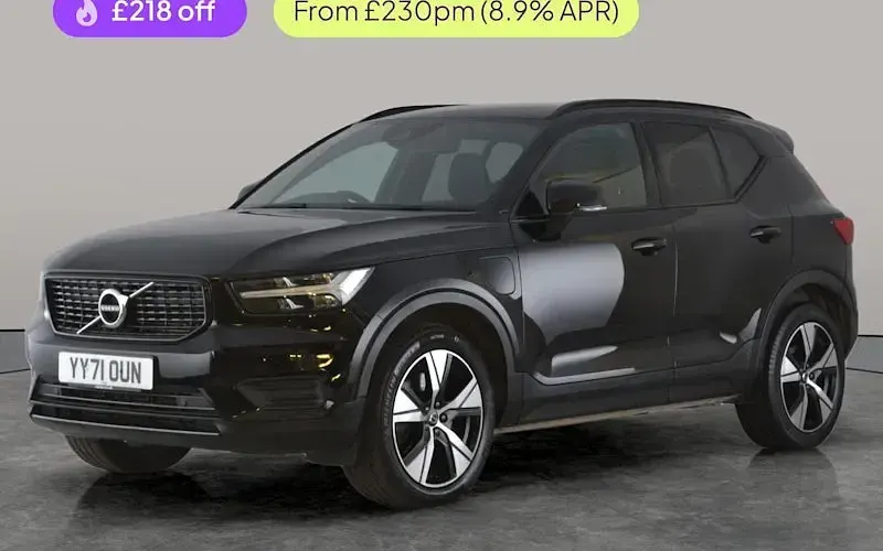 Used Volvo XC40 R-Design 211 HP (155 kW) 2021 SUV
