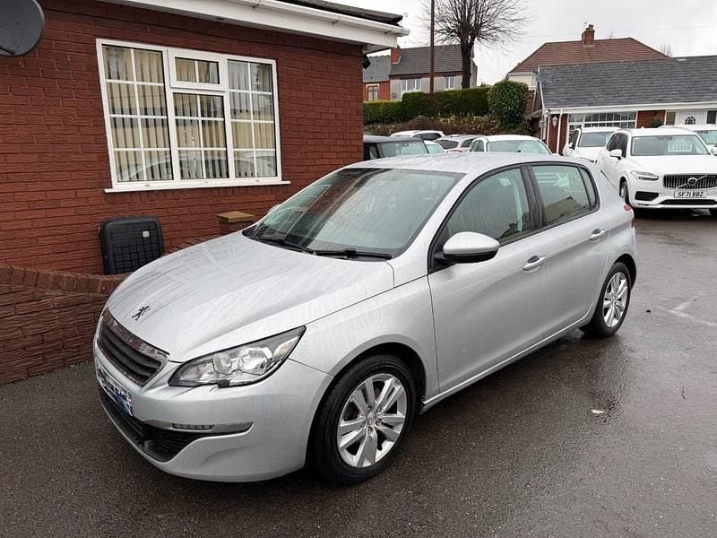 Silver Used 2017 Peugeot 308 Active Hatchback | £1,995 (Good price) - Image 1/4