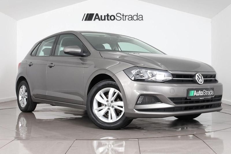 Used VW Polo SE 75 HP (55 kW) 2018 Grey Hatchback