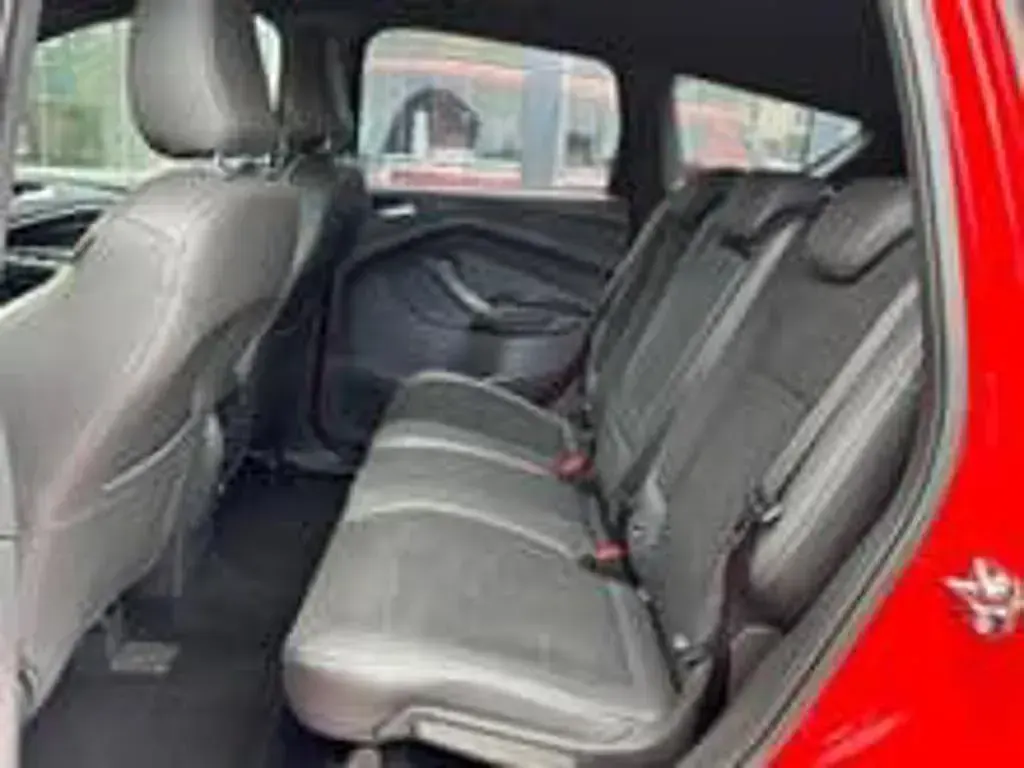 Used Ford Kuga ST-Line 120 HP (88 kW) 2017 Red SUV