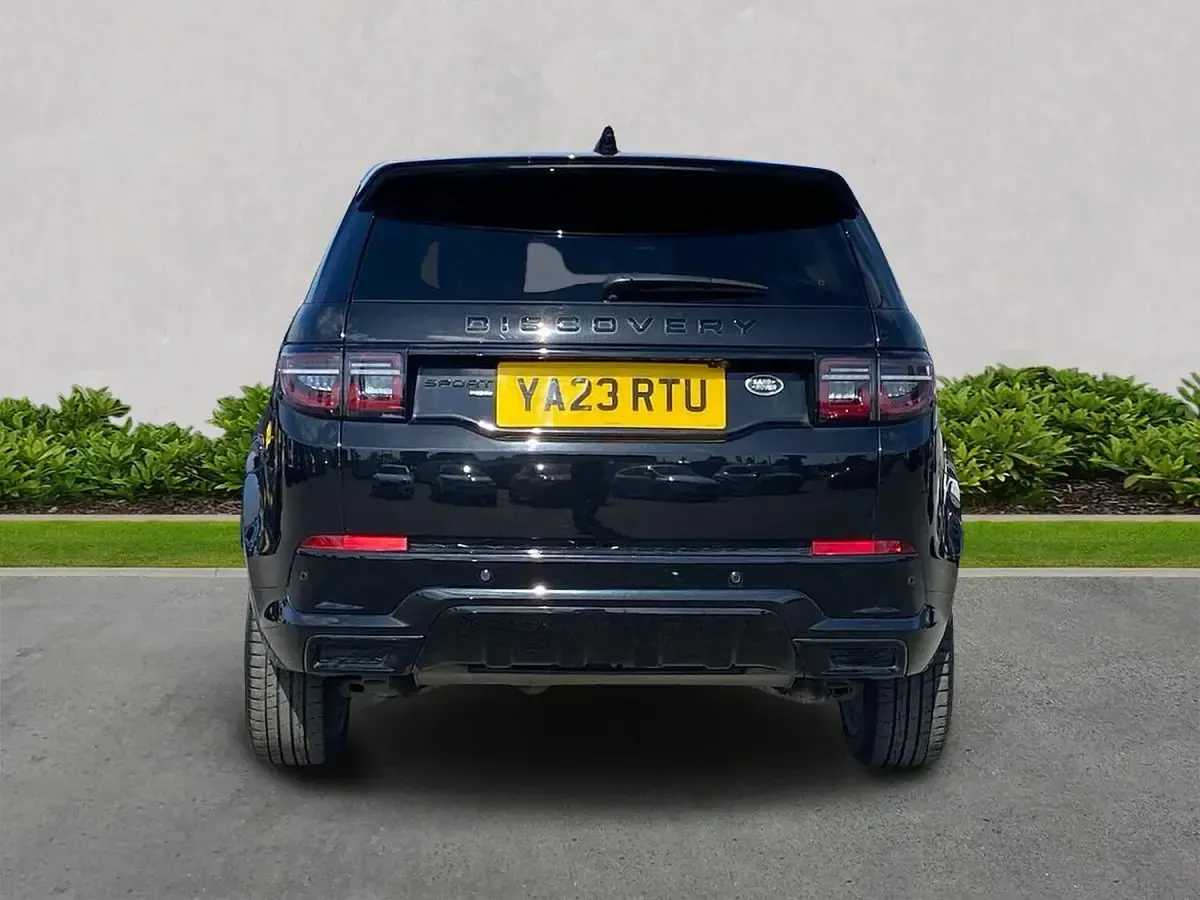 Used Land Rover Discovery 5 Urban Edition 309 HP (227 kW) 2023 Black SUV