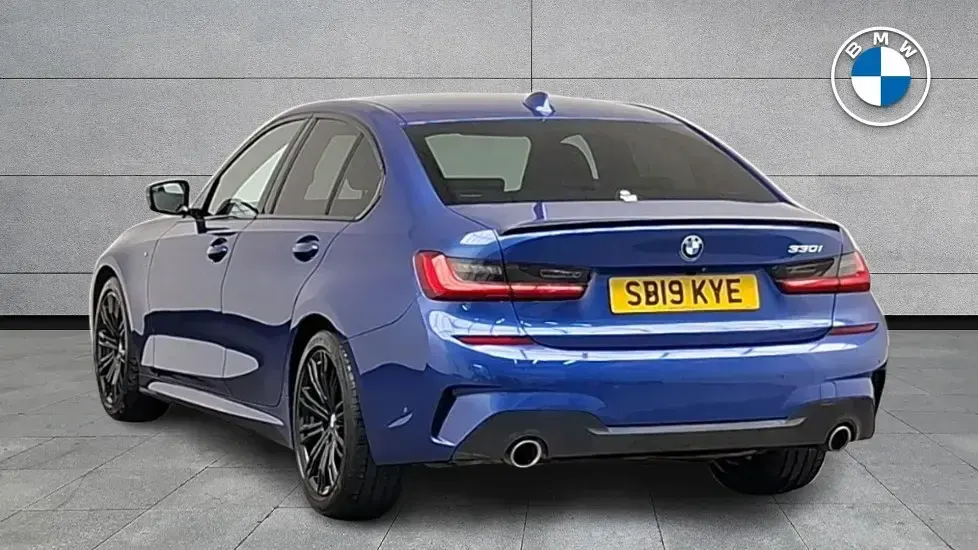 Used BMW 330 M Sport 258 HP (189 kW) 2019 Blue Sedan