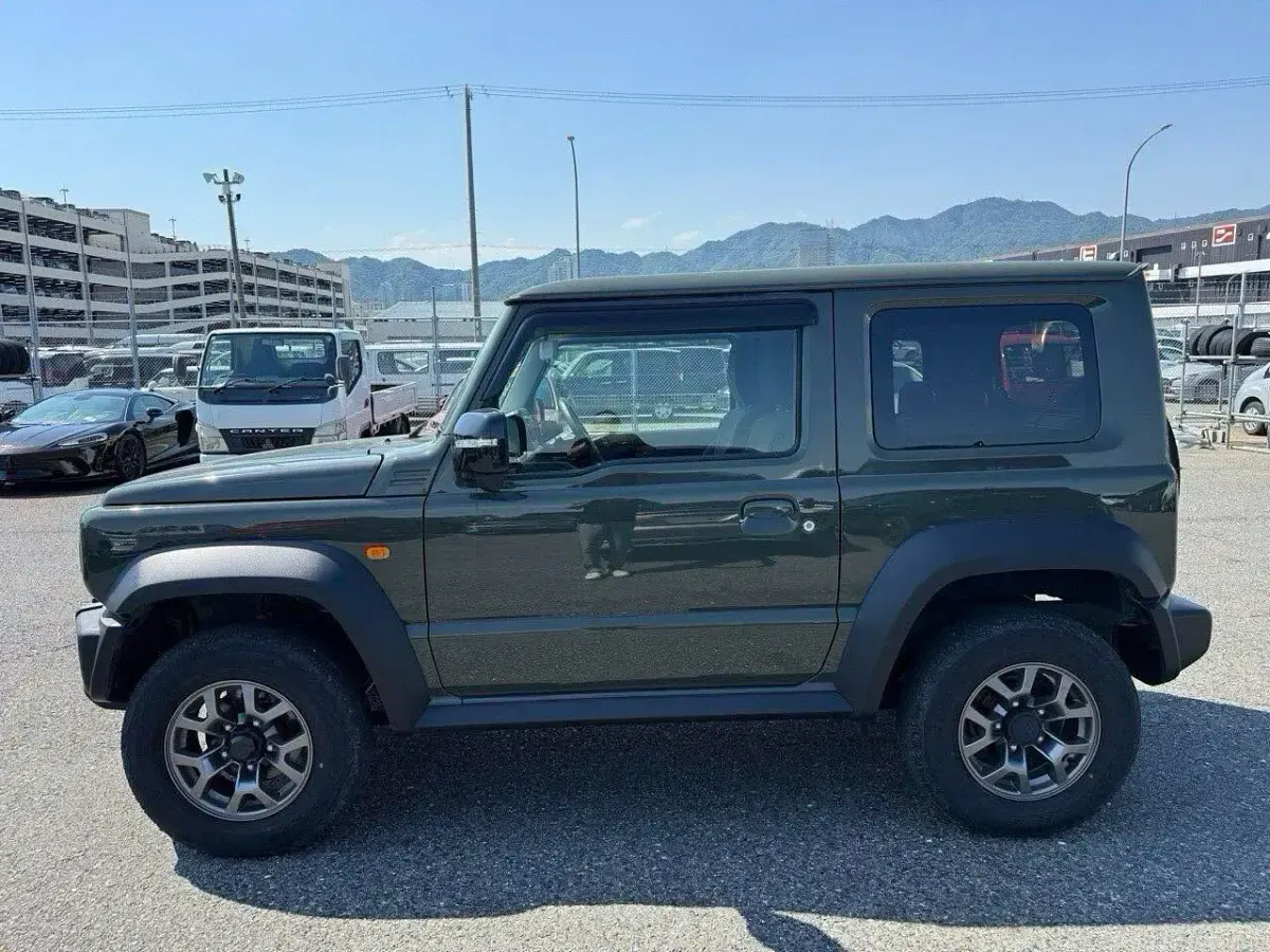 Used Suzuki Jimny SZ5 2023 Green SUV