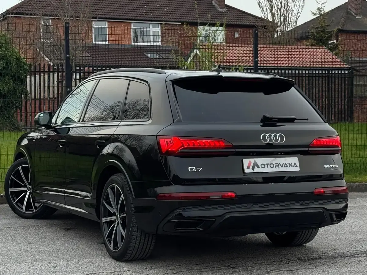 Used Audi Q7 Black Edition 340 HP (250 kW) 2024 Black SUV