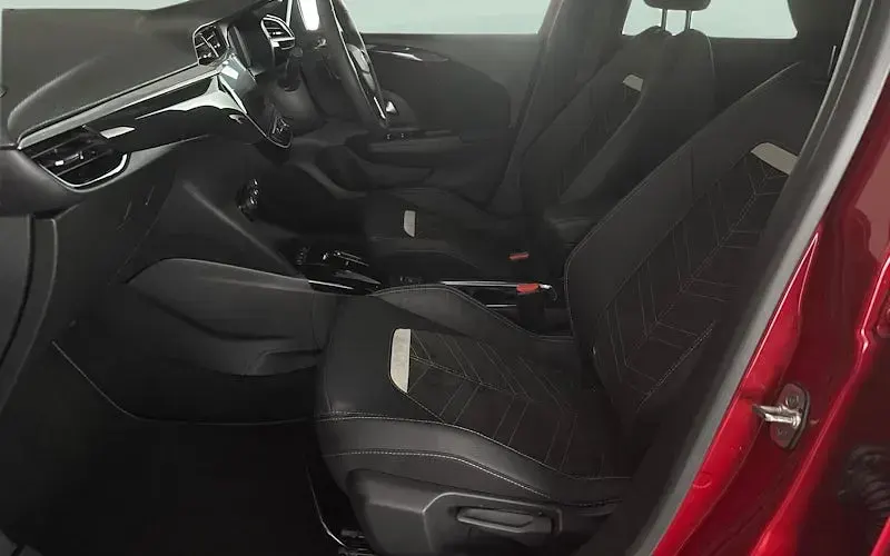 Used Vauxhall Corsa Ultimate 131 HP (96 kW) 2024 Red Hatchback