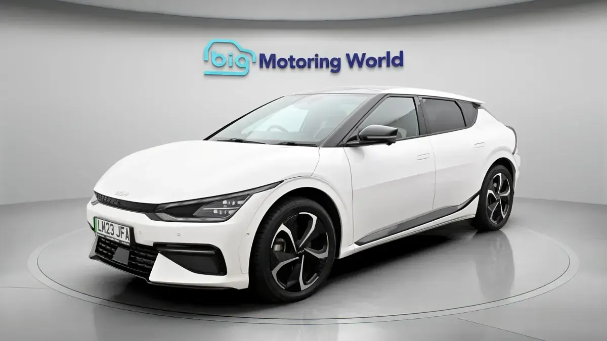 Used Kia EV6 GT-Line S 239 kW (325 HP) 2023 White SUV