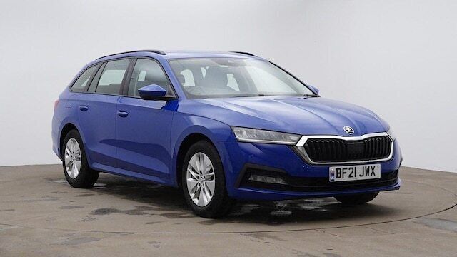 Energy blue Used 2021 Skoda Octavia SE First Edition Estate | £18,295 (A bit pricey) - Image 1/4