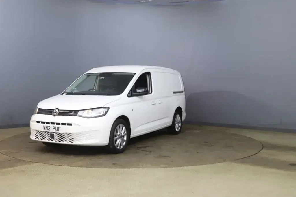 Used VW Caddy Pro 102 HP (75 kW) 2021 White MPV