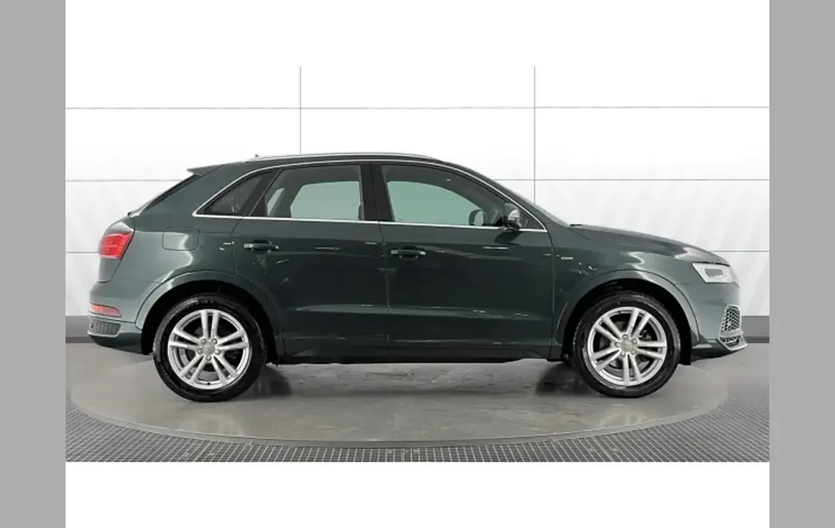 Used Audi Q3 S-Line 150 HP (110 kW) 2018 Green SUV