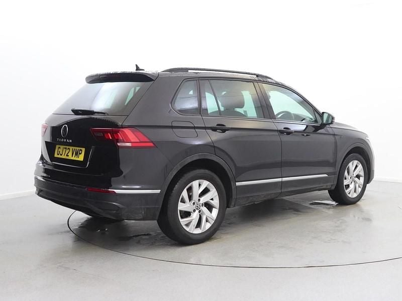 Used VW Tiguan Life 150 HP (110 kW) 2022 Black SUV