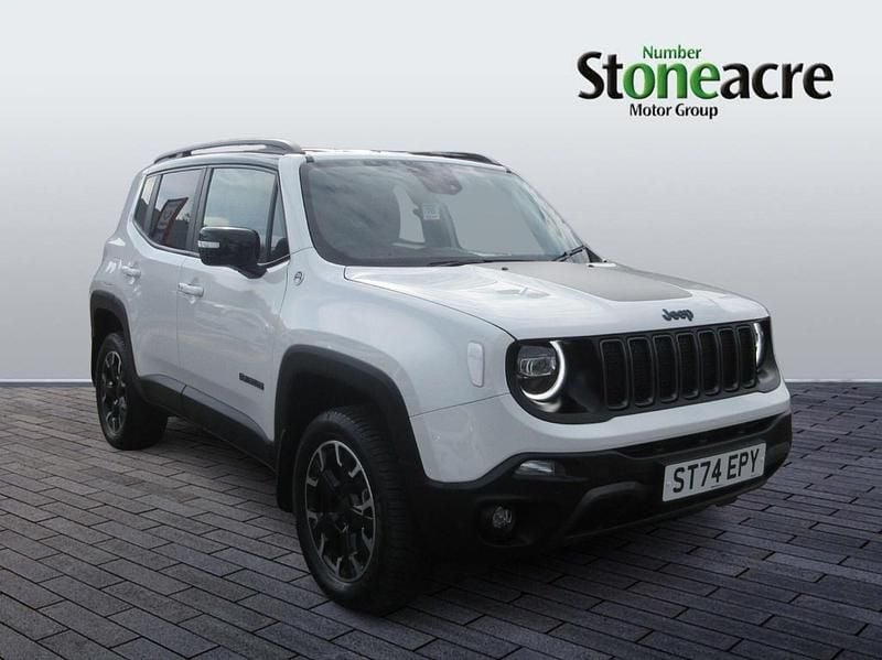 White/black Used 2024 Jeep Renegade Trailhawk SUV | £25,490 (Expensive) - Image 1/4
