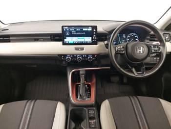 Used Honda HR-V Advance 131 HP (96 kW) 2023 Beige SUV