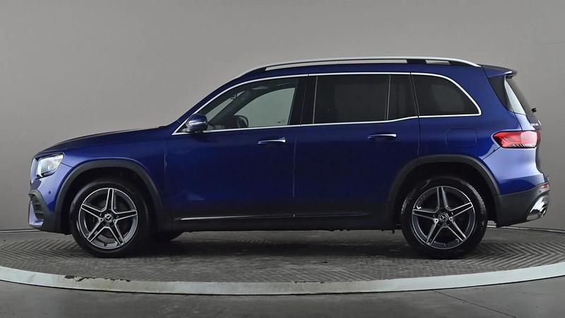 Used Mercedes GLB200 AMG Line Premium Plus 163 HP (119 kW) 2022 Blue SUV