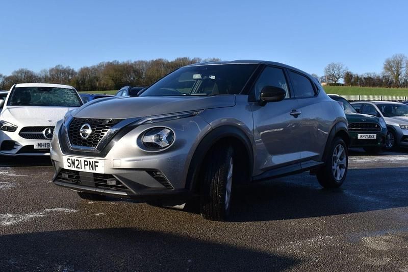 Used Nissan Juke N-Connecta 2021 Silver SUV