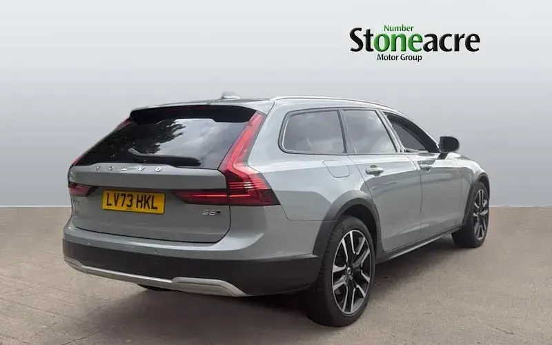 Used Volvo V90 CC Ultimate 300 HP (220 kW) 2023 Grey Estate