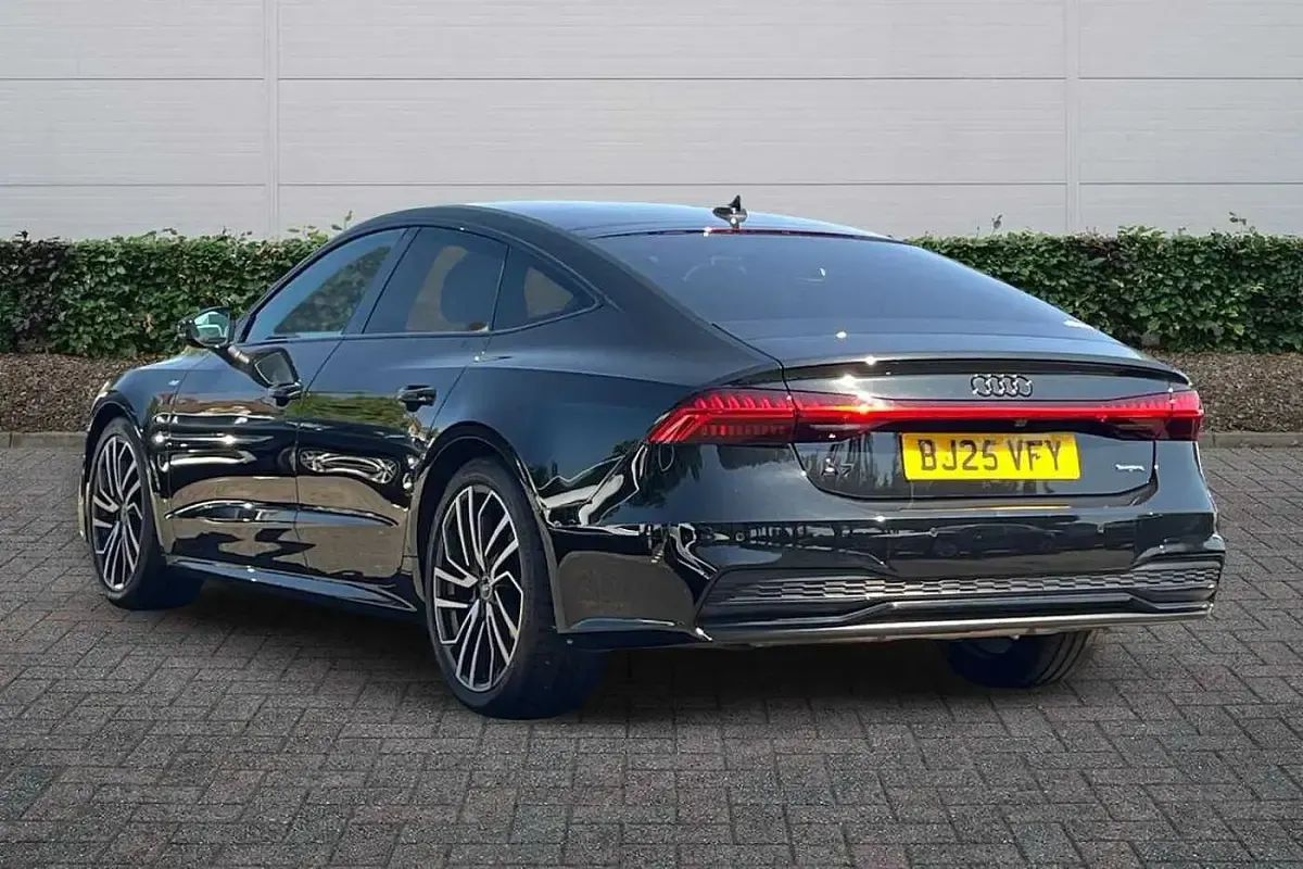 Used Audi A7 Black Edition 261 HP (191 kW) 2025 Mythos black metallic Hatchback