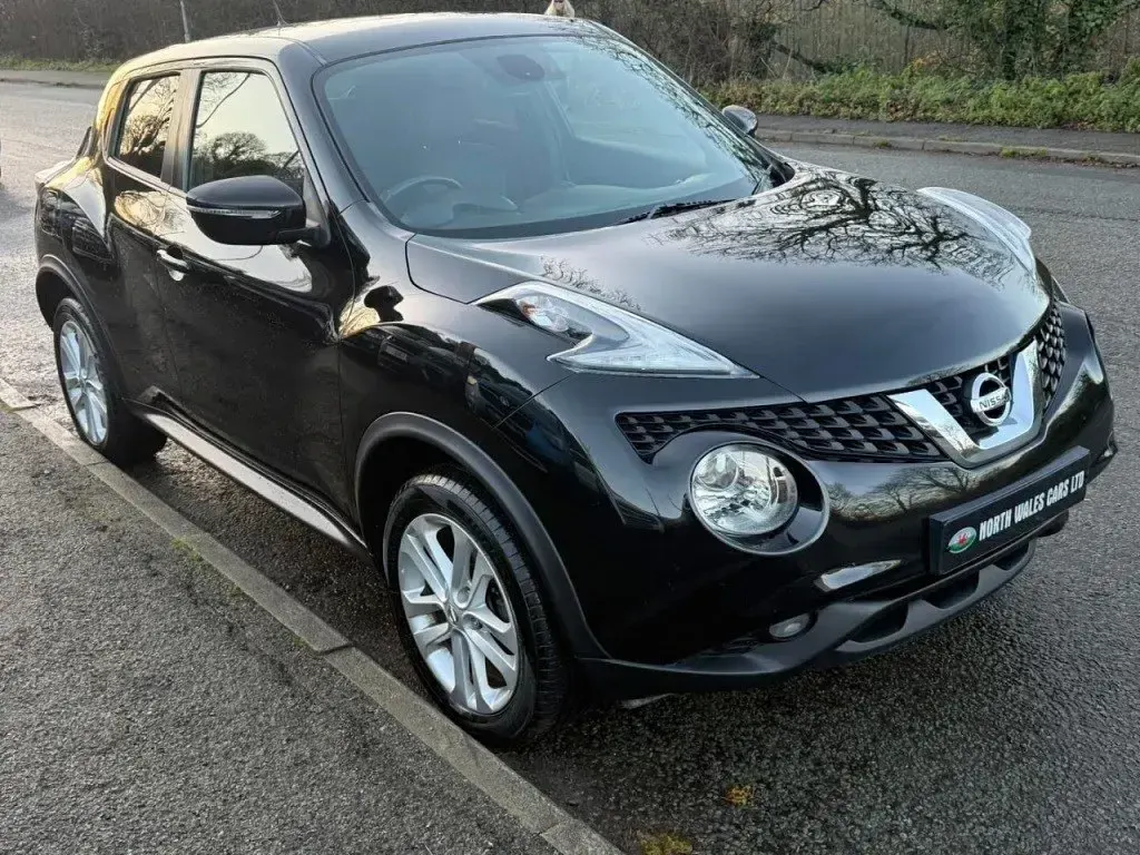Używany Nissan Juke N-Connecta 2017 Czarny SUV