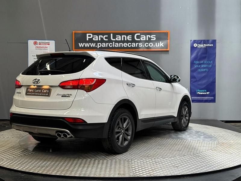 Used Hyundai Santa Fe Premium 194 HP (142 kW) 2014 White SUV