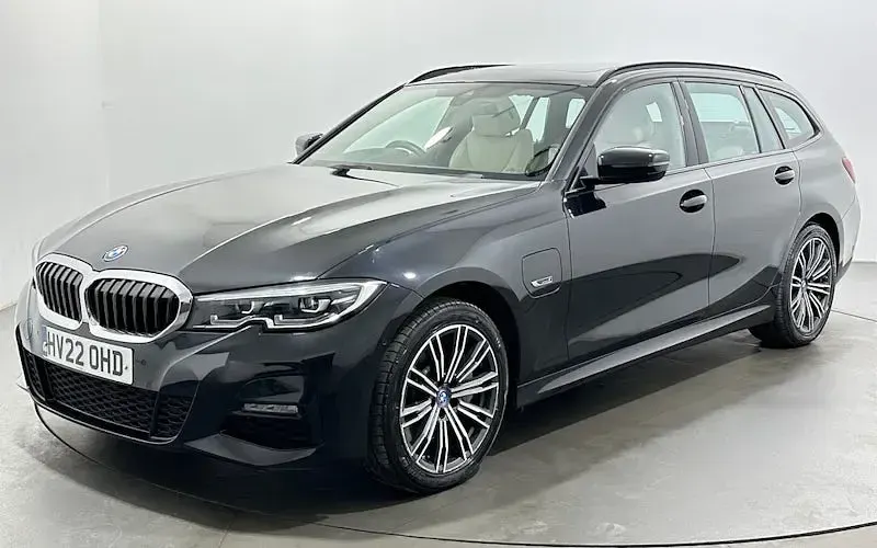 Used BMW 330e M Sport 292 HP (214 kW) 2022 Black Estate