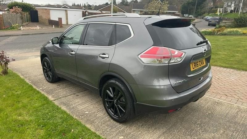 Used Nissan X-Trail N-TEC 130 HP (95 kW) 2016 Grey SUV