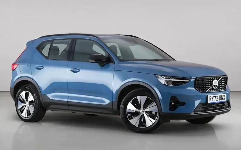 Used Volvo XC40 Plus 211 HP (155 kW) 2023 SUV