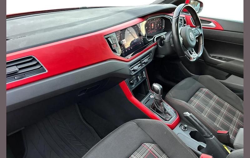 Used VW Polo GTI 200 HP (147 kW) 2019 Red Hatchback
