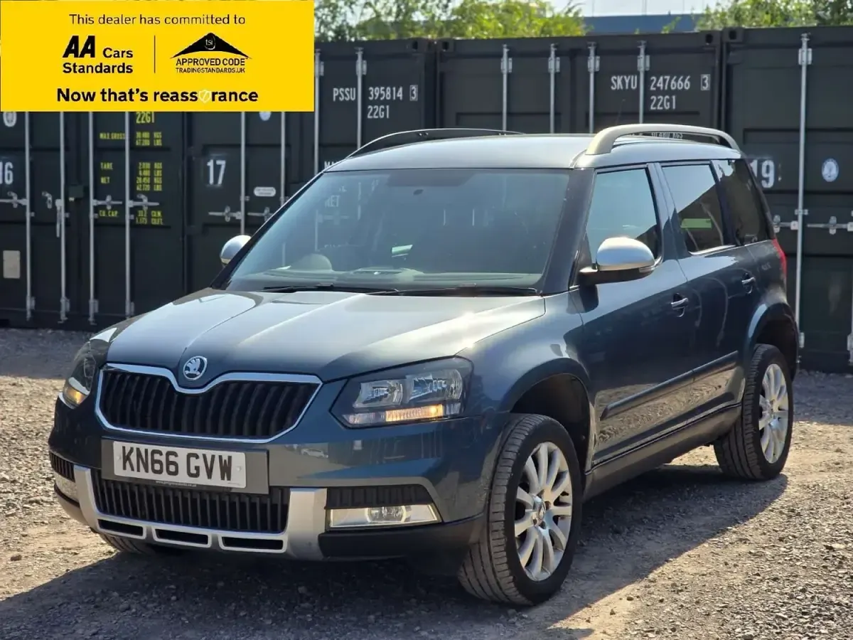Used Skoda Yeti SE 110 HP (80 kW) 2016 Grey SUV
