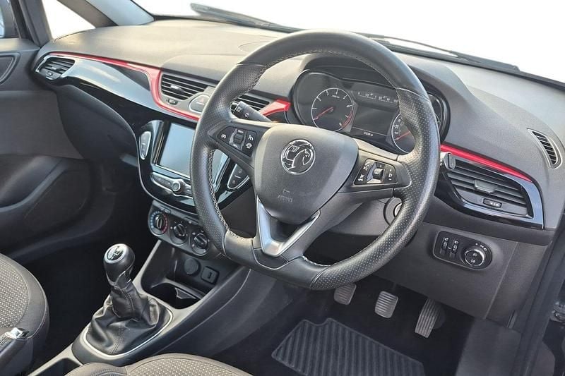 Used Vauxhall Corsa SRi 90 HP (66 kW) 2019 Black Hatchback