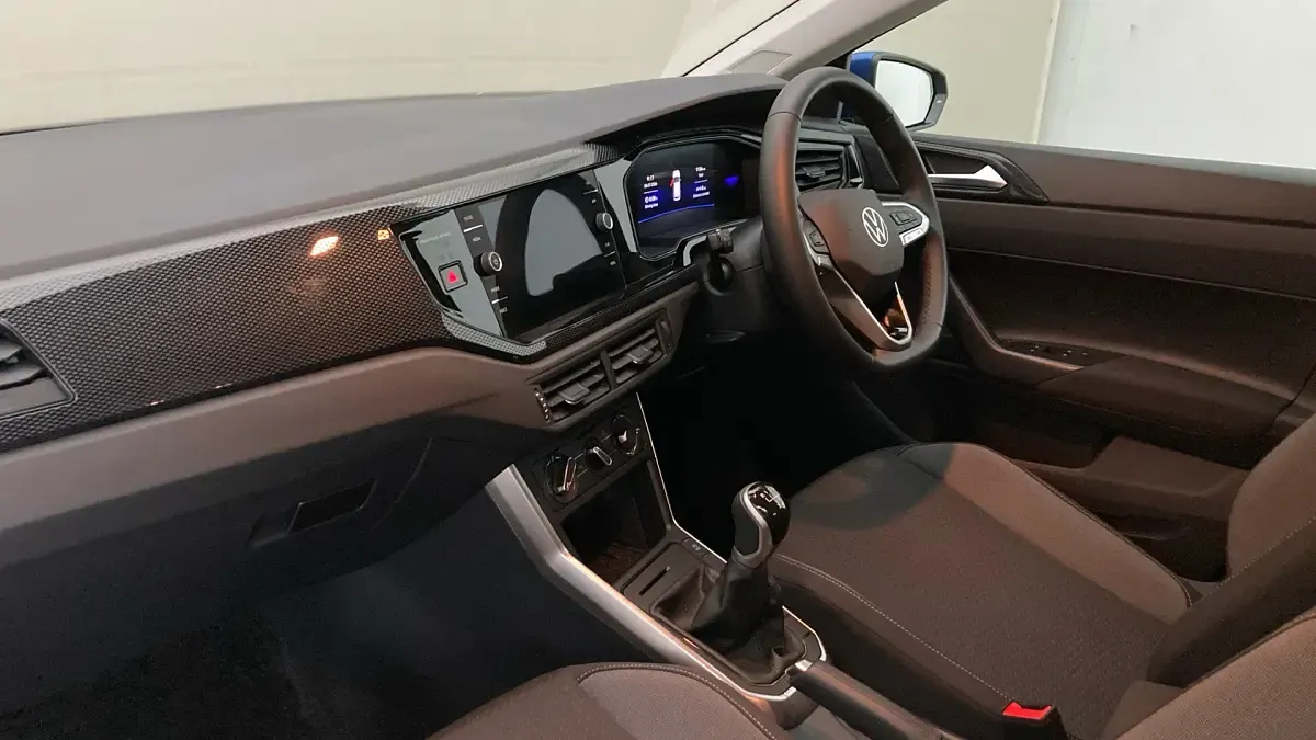 New VW Polo Match 95 HP (69 kW) 2026 Blue Hatchback