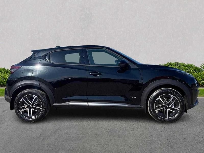 Used Nissan Juke N-Connecta 143 HP (105 kW) 2025 Black SUV