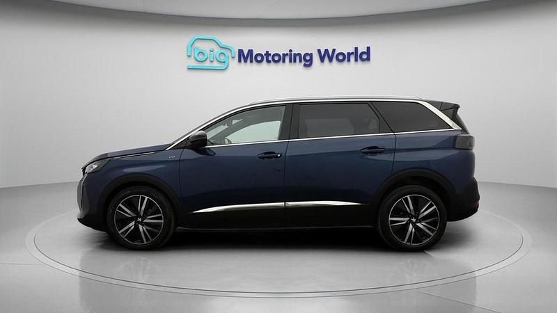Used Peugeot 5008 Premium 130 HP (95 kW) 2022 Blue SUV
