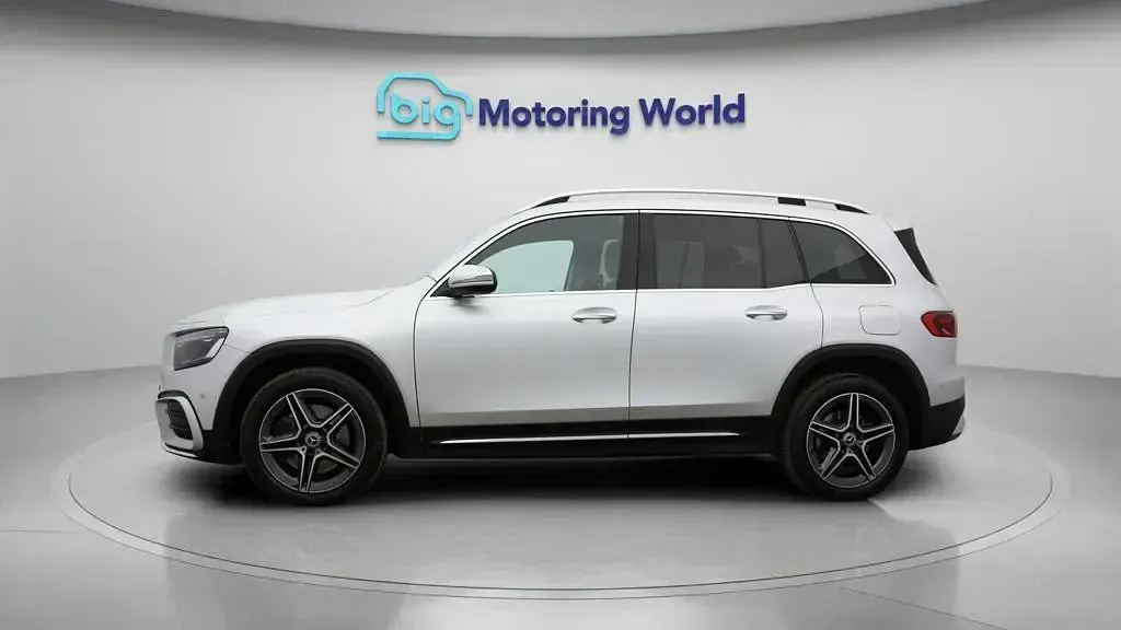 Used Mercedes GLB220 AMG line 190 HP (139 kW) 2024 Silver SUV