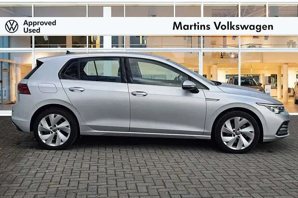 Usado VW Golf VII Style 2021 Prateado Citadino