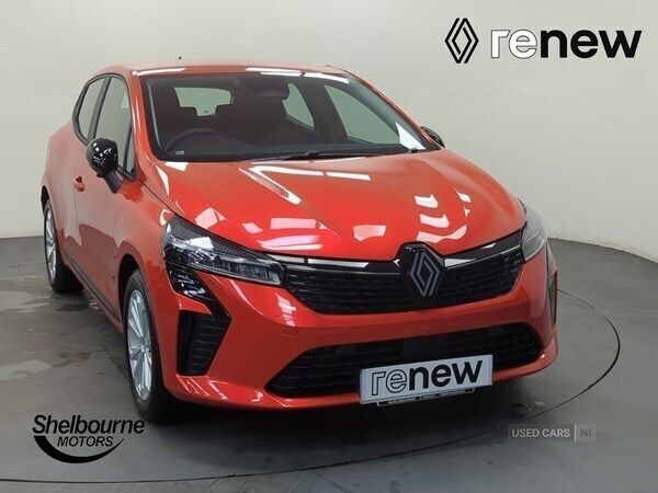 Special metallic valencia orange New 2025 Renault Clio V Evolution Hatchback | £16,595 (Super price) - Image 1/4