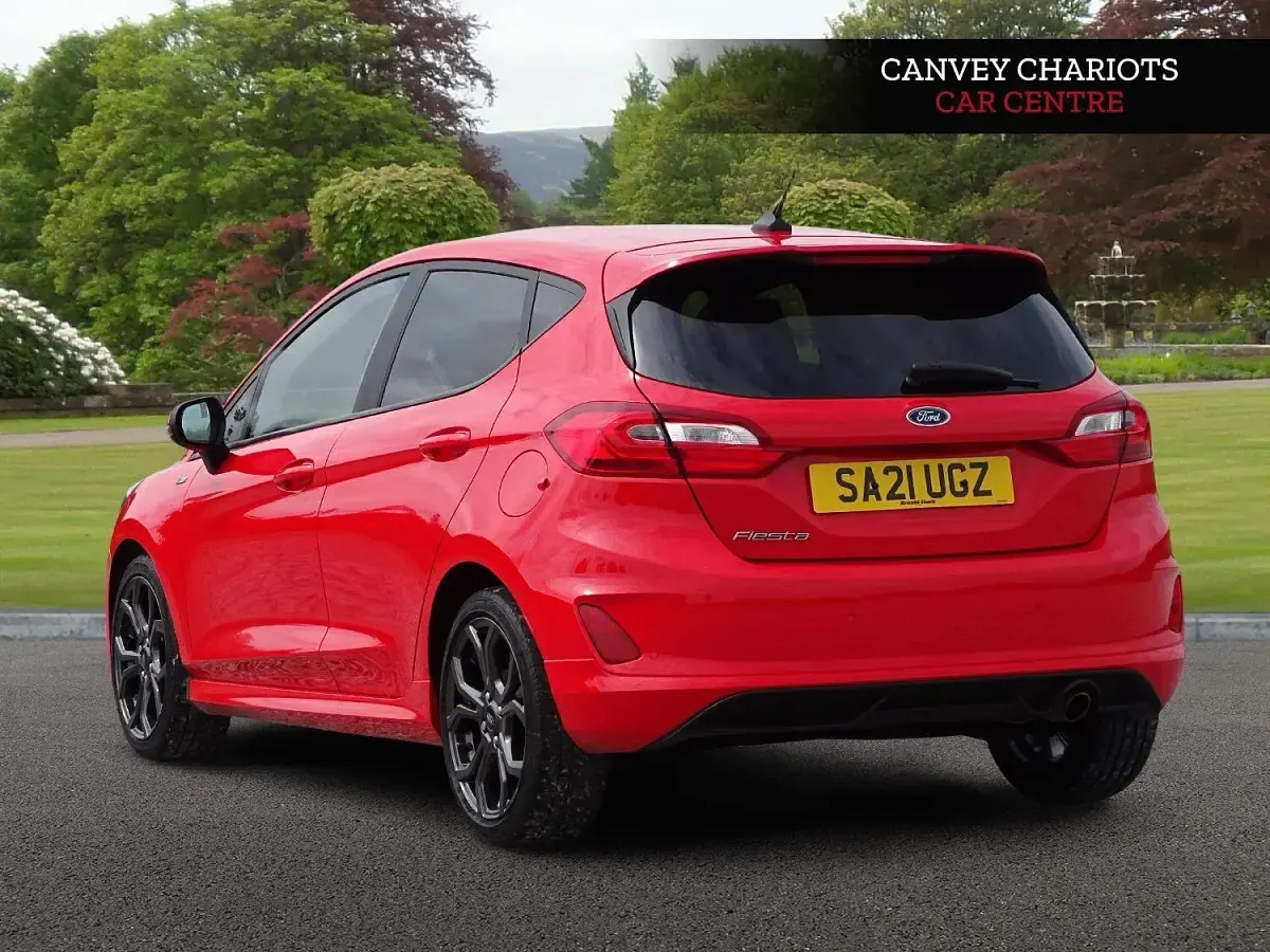Używany Ford Fiesta ST-Line 95 KM (69 kW) 2021 Czerwony Hatchback