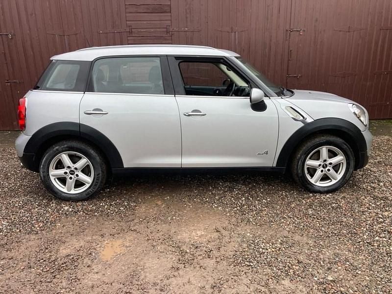 Used Mini Cooper 122 HP (89 kW) 2013 Silver Hatchback