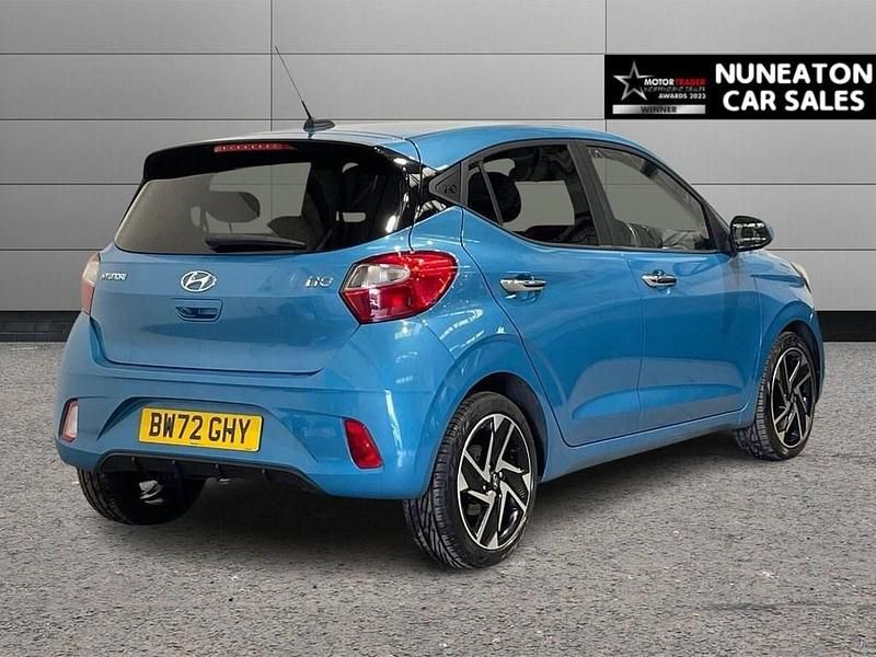 Used Hyundai i10 Premium 84 HP (61 kW) 2023 Blue Hatchback